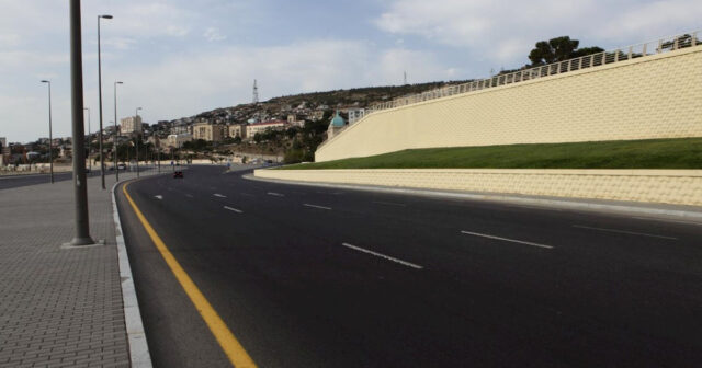 Bakının girişində sürücüləri saxlayıb, pul tələb edirlər — DİQQƏT