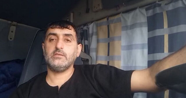 Rusiya Azərbaycan vətəndaşını cərimələyərək, 16 gündür gömrükdə saxlayır – VİDEO Rusiya Azərbaycan vətəndaşını cərimələyərək, 16 gündür gömrükdə saxlayır – VİDEO