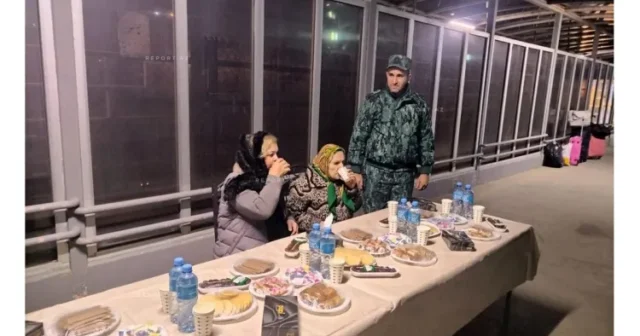 Yeddi Azərbaycan vətəndaşı İrandan təxliyə EDİLDİ Yeddi Azərbaycan vətəndaşı İrandan təxliyə EDİLDİ