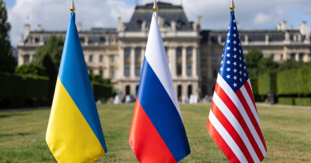 Dörd il, bir həqiqət: İmperiyanın İFLASI Dörd il, bir həqiqət: İmperiyanın İFLASI