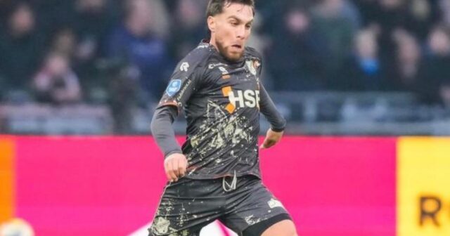 Millimizin üzvü Erediviziyada növbəti oyuna çıxdı Millimizin üzvü Erediviziyada növbəti oyuna çıxdı