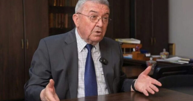 “Misir Mərdanov məndən 1,7 milyon alıb” “Misir Mərdanov məndən 1,7 milyon alıb”