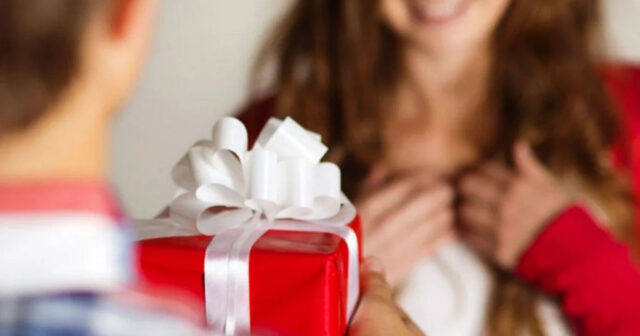 Bakıda yeni təhlükəli dəb: Sevgini qan və məzar torpağı ilə sübut edirlər – VİDEO