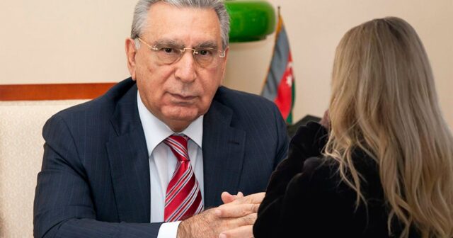 Ramiz Mehdiyevin danışdığı QADIN KİMDİR?