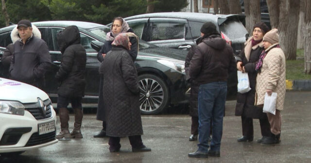 Qonşuların ödəmədiyi istiliyin haqqının güdazına gedirlər – VİDEO