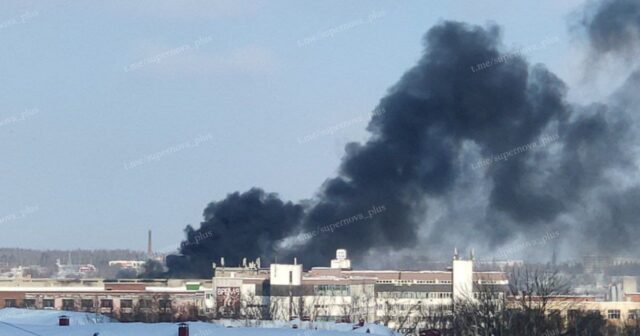 Zavodda GÜCLÜ YANĞIN BAŞLADI – VİDEO Zavodda GÜCLÜ YANĞIN BAŞLADI – VİDEO