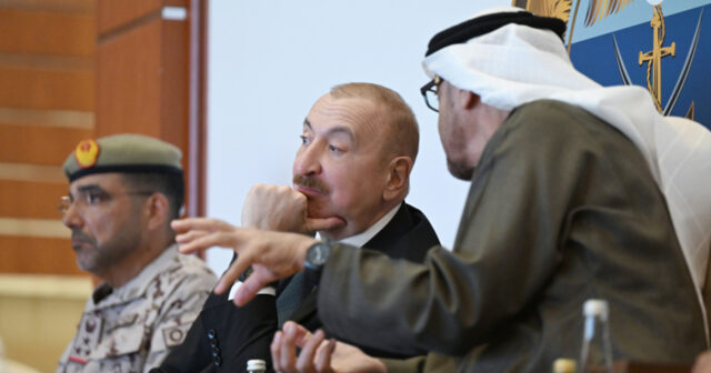 Prezident “Sülh Qalxanı – 2026” təlimini izlədi – FOTOLAR Prezident “Sülh Qalxanı – 2026” təlimini izlədi – FOTOLAR