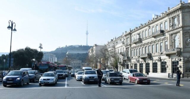 Xocalı soyqırımı qurbanlarının xatirəsi bir dəqiqəlik sükutla yad edildi