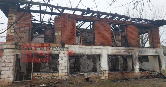 Lənkəranda dəhşət: ev kül oldu – Sahibi yanaraq həyatını itirdi – FOTOLAR Lənkəranda dəhşət: ev kül oldu – Sahibi yanaraq həyatını itirdi – FOTOLAR