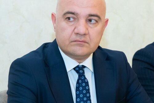 İşdən çıxarılan sədr müavininə AAYDA-da yüksək vəzifə verildi İşdən çıxarılan sədr müavininə AAYDA-da yüksək vəzifə verildi