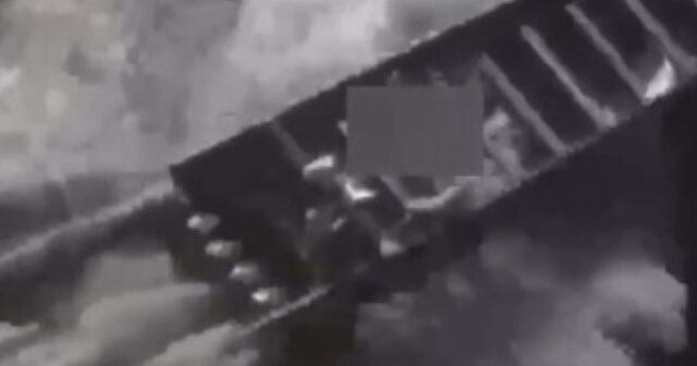 ABŞ narkotik gəmilərini vurdu: 11 nəfər öldü