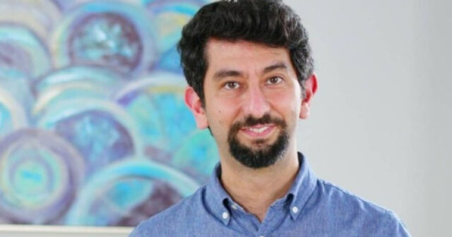 Əli Əhmədovun oğlu vəzifəsindən ayrıldı