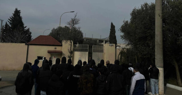 “Neftçi” “Qarabağ”ın azarkeşlərini oyuna buraxmadı