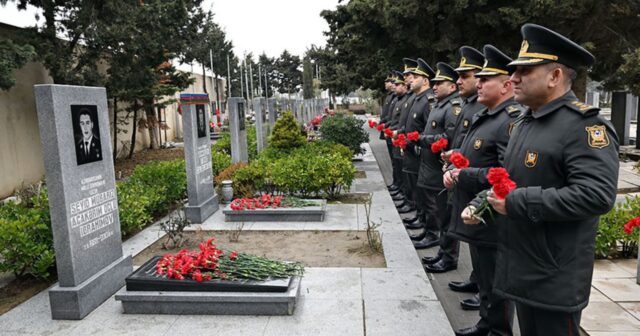 Mübariz İbrahimovun məzarı ziyarət olunub – VİDEO