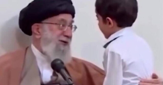 Xameneinin sağlığında dediyi sözlər GÜNDƏM OLDU – VİDEO Xameneinin sağlığında dediyi sözlər GÜNDƏM OLDU – VİDEO