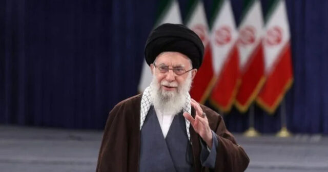 Xamenei ilə vida mərasimi niyə təxirə salındı?