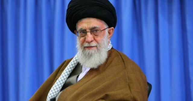 İranda 40 günlük matəm: Bakı sakinləri Xameneinin ölümü barədə danışdı – VİDEO İranda 40 günlük matəm: Bakı sakinləri Xameneinin ölümü barədə danışdı – VİDEO