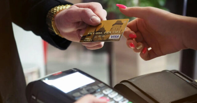 Sahibkarların “POS-terminal oyunu”: Vətəndaşları necə aldadırlar?