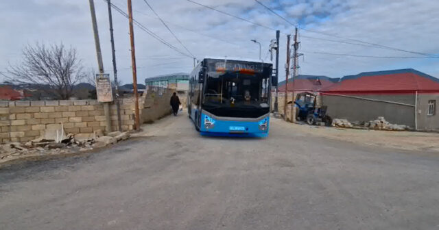 Avtobusların dəyişdirilməsi sərnişinlərin narazılığına səbəb olub – VİDEO