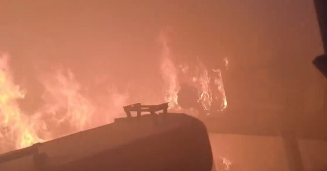 Sumqayıtda mebel sexində yanğın – Video