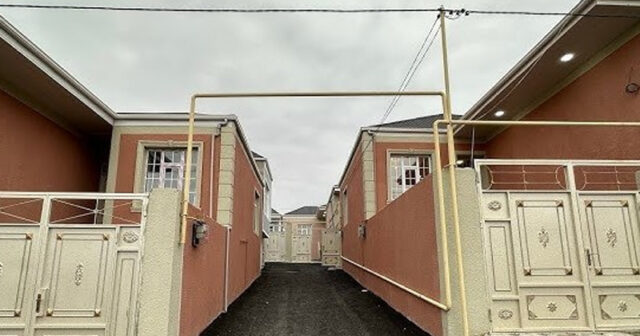 Ucuz ev, böyük risk: Alıcılar nələrə diqqət etməlidir?