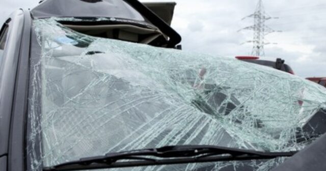 Ağstafada mikroavtobus qəzaya düşdü – Xəsarət alanlar var – VİDEO