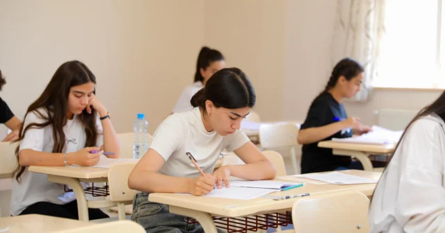 Tələbə olmaq istəyənlərin nəzərinə! – Vaxt başa çatır