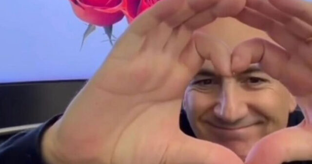 Paşinyandan 8 Mart təbriki – Annanı yada salmadı – VİDEO