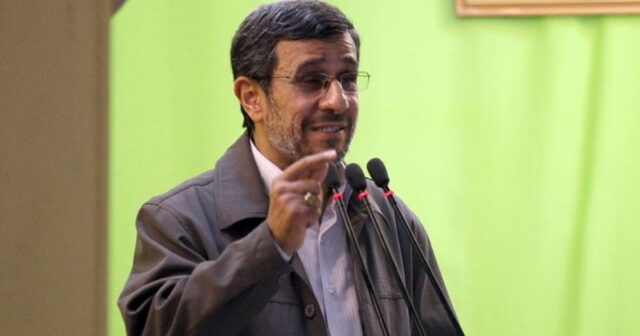 Əhmədinejadın ölümü ilə bağlı xəbərlər təkzib edildi Əhmədinejadın ölümü ilə bağlı xəbərlər təkzib edildi