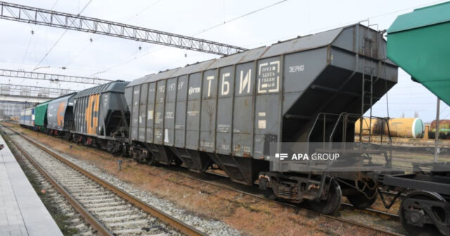 Taxıl yüklü 7 vaqon Ermənistana gedir – FOTOLAR