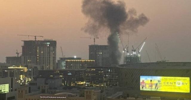 Dubayda yaşayış binasına İran raketinin düşmə anı – ŞOK VİDEO Dubayda yaşayış binasına İran raketinin düşmə anı – ŞOK VİDEO