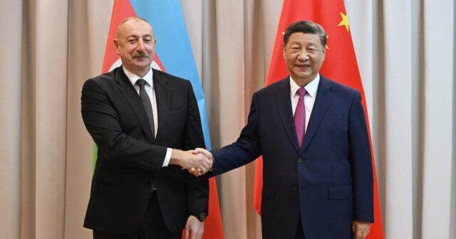 Çin Sədri İlham Əliyevi təbrik etdi