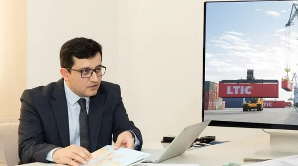 ADY-nin departament müdiri işdən çıxdı