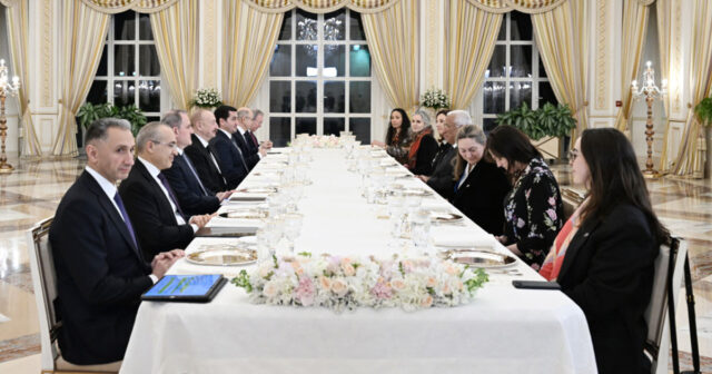 Prezidentin Koşta ilə rəsmi nahar əsnasında görüşü oldu – FOTO