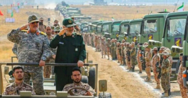 SON DƏQİQƏ: İran ordusundakı azərbaycanlı generallar istefa verdi