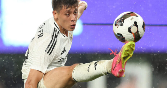 Arda La Liqanın ən bahalı 10 oyunçusundan biridir Arda La Liqanın ən bahalı 10 oyunçusundan biridir