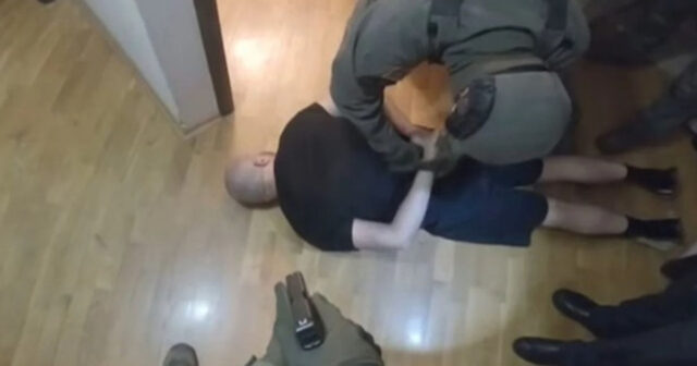 SEPAH-ın Bakıdakı əlaltıları belə saxlanıldı – VİDEO SEPAH-ın Bakıdakı əlaltıları belə saxlanıldı – VİDEO