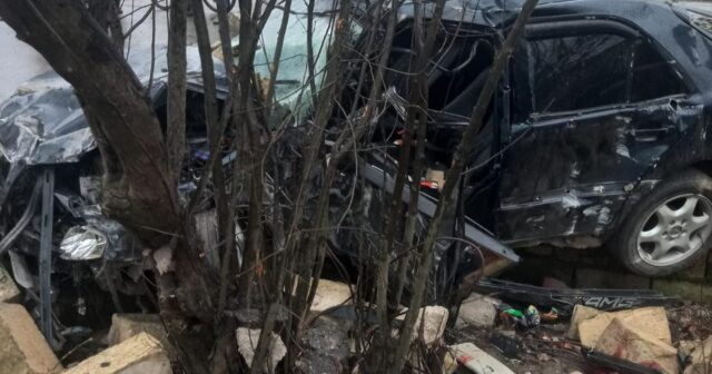 Masallıda avtomobil daş hasara çırpıldı, sürücü həyatını itirdi