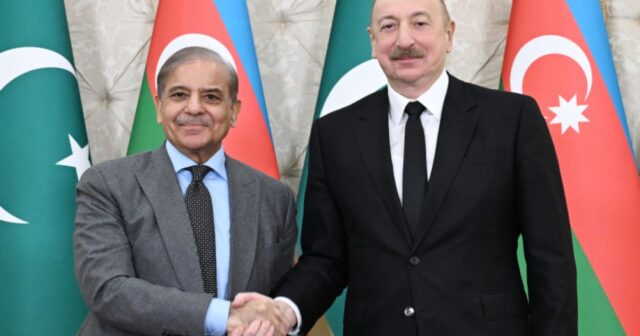 Prezident Şahbaz Şərifi təbrik etdi