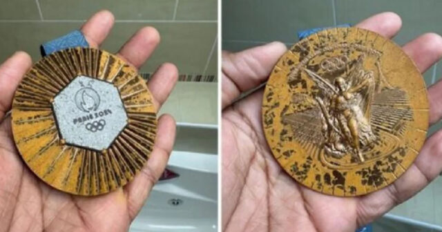 Azərbaycan idmançılarının qazandıqları medallar yenisi ilə əvəz edilib Azərbaycan idmançılarının qazandıqları medallar yenisi ilə əvəz edilib