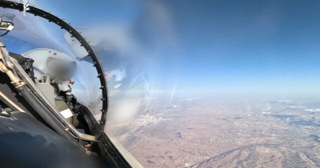 Tehranın üstündə belə uçdular… – VİDEO