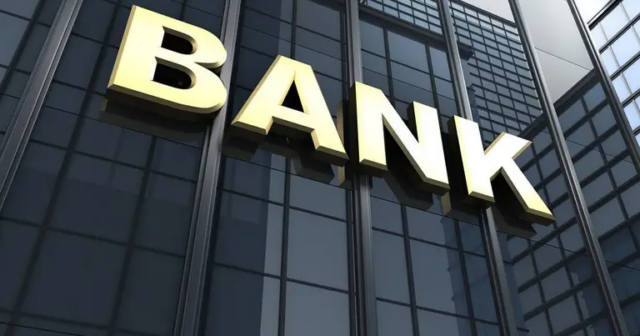 Azərbaycanda iki bank bağlanacaq – BOKT-lara daha çox müraciət edirlər