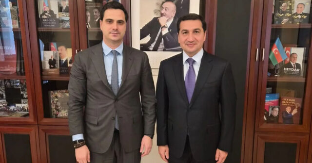 Hikmət Hacıyev slovakiyalı səfirlə iki ölkə arasındakı əməkdaşlığı müzakirə edib