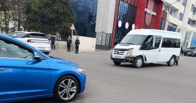 Bakıda iki avtomobil toqquşdu – səbəb məlum oldu