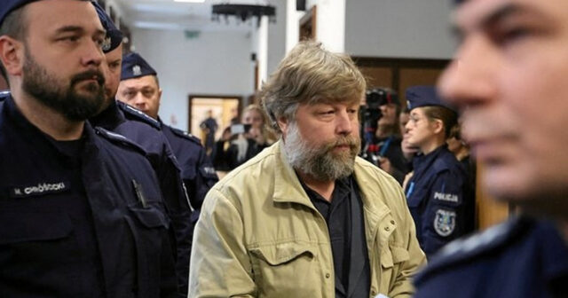 Polşa rusiyalı arxeoloqu azadlığa buraxıb – Lukaşenko kömək edib