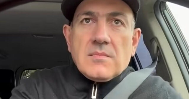 Repə qulaq asıb başını oynatdı: Paşinyanın maraqlı görüntüsü – VİDEO