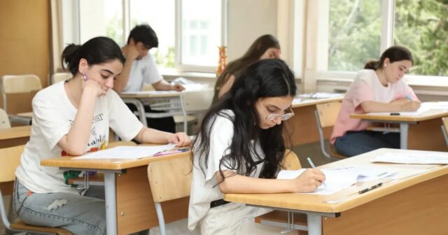 Doqquzuncu sinif şagirdlərinin DİQQƏTİNƏ