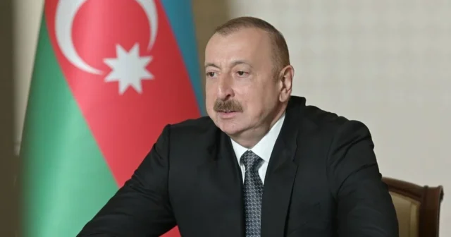 Azərbaycan Prezidenti: “Bu gün ağsaqqallarımız ölkə həyatının bütün sahələrində fəal iştirak edirlər”