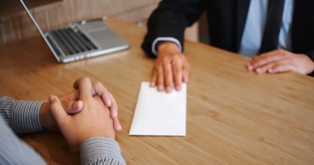 Tanınmış şirkət minlərlə əməkdaşını işdən çıxarır