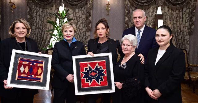 Mehriban Əliyeva Tbilisidə Azərbaycan Mədəniyyəti Muzeyində olub – FOTO